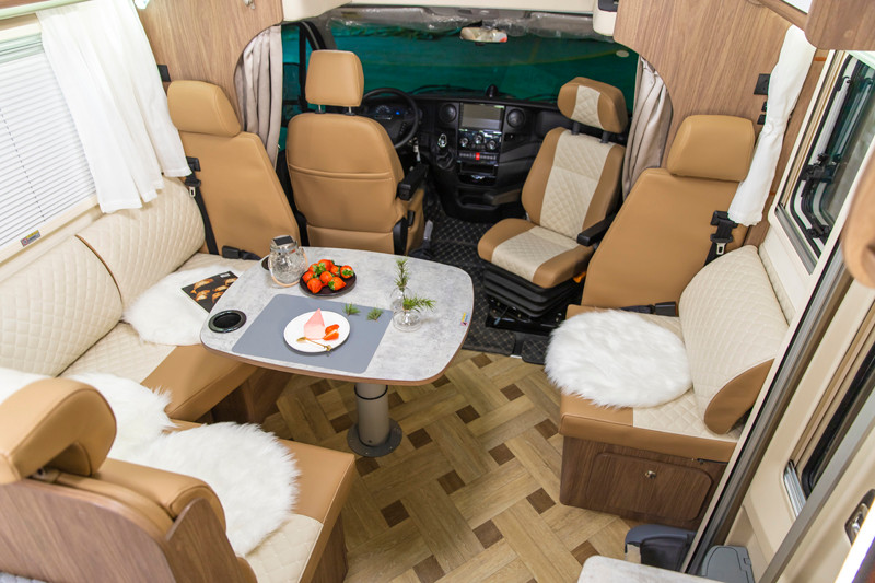 依維柯房車和皮卡房車到底怎么選？