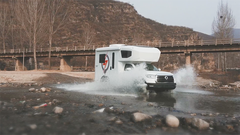 自由炮房車，讓旅行更自由