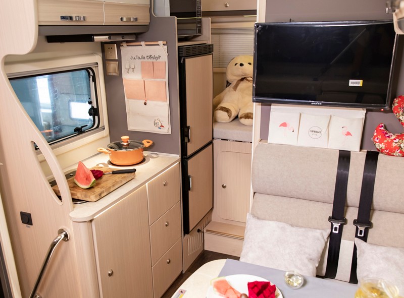 四驅(qū)房車輕松帶你遇見更大的世界 四驅(qū)房車輕松帶你遇見更大的世界