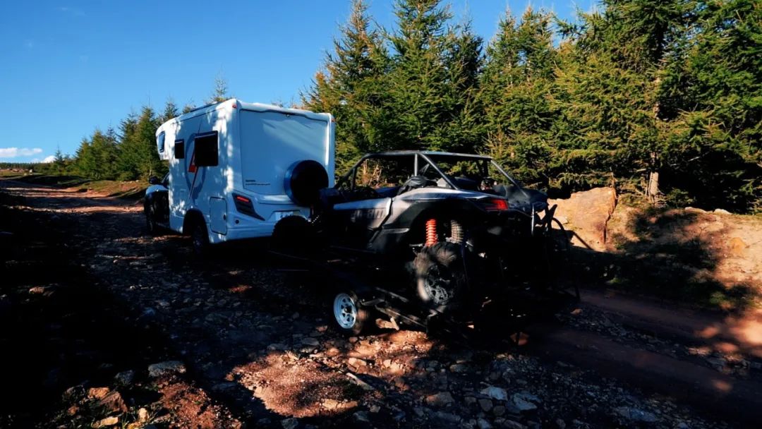 C6駕照即將到來！這款擁有牽引資質的自行式房車千萬別錯過！