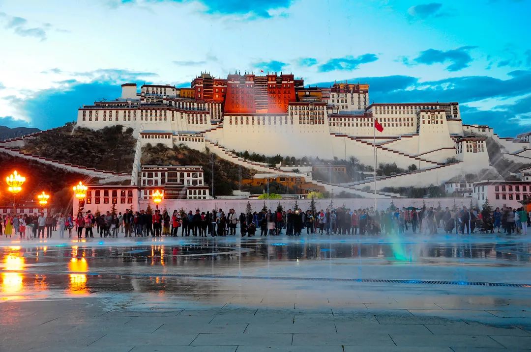 雪域西藏，此生必駕—— 自由炮護航！