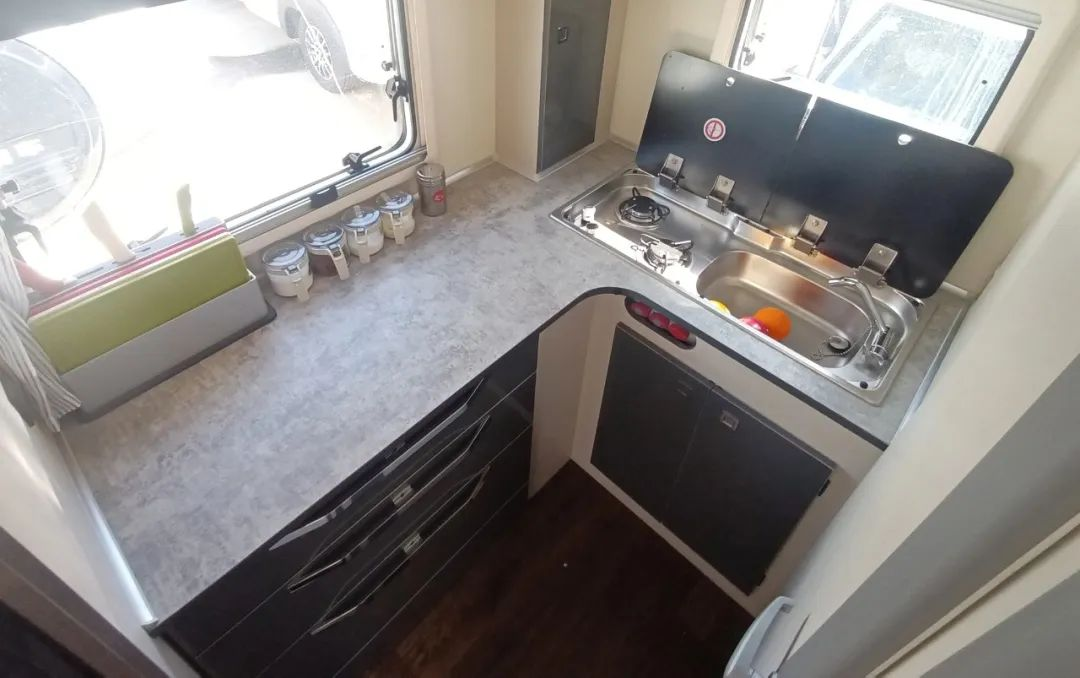 8月12日，相約武漢！顏值、動力、空間都滿意的皮卡房車來了！