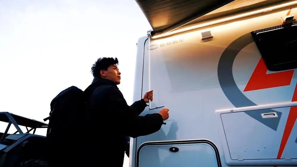 房車自駕游前應該做哪些準備?1.jpg 房車自駕游前應該做哪些準備?1.jpg