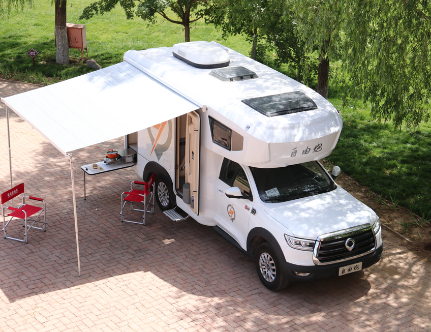 覽眾房車是國內專業生產、銷售房車的企業 覽眾房車是國內專業生產、銷售房車的企業